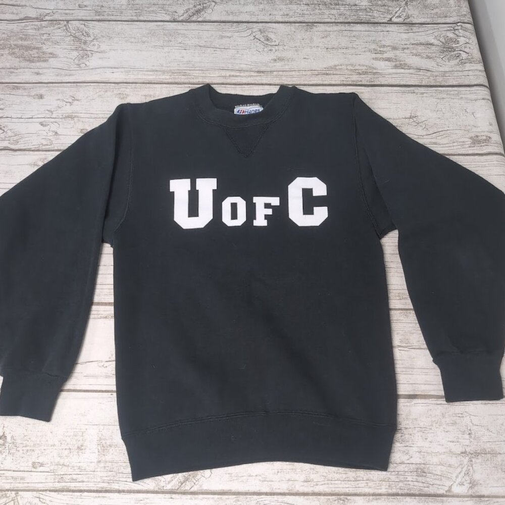 Vintage Hanes Made in  USA Black U of C Crewneck Sweater Size Small